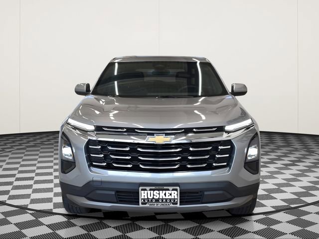 Used 2025 Chevrolet Equinox LT image 3