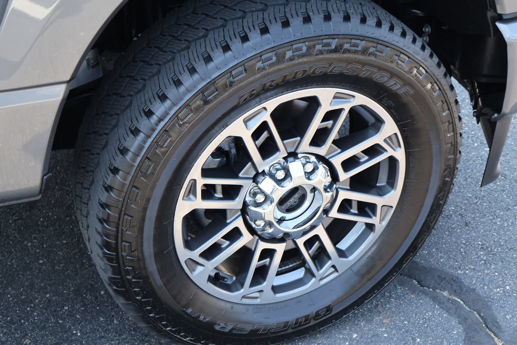 Used 2024 Ford F250 Limited w/ FX4 Off-Road Package AWD/4WD image 27