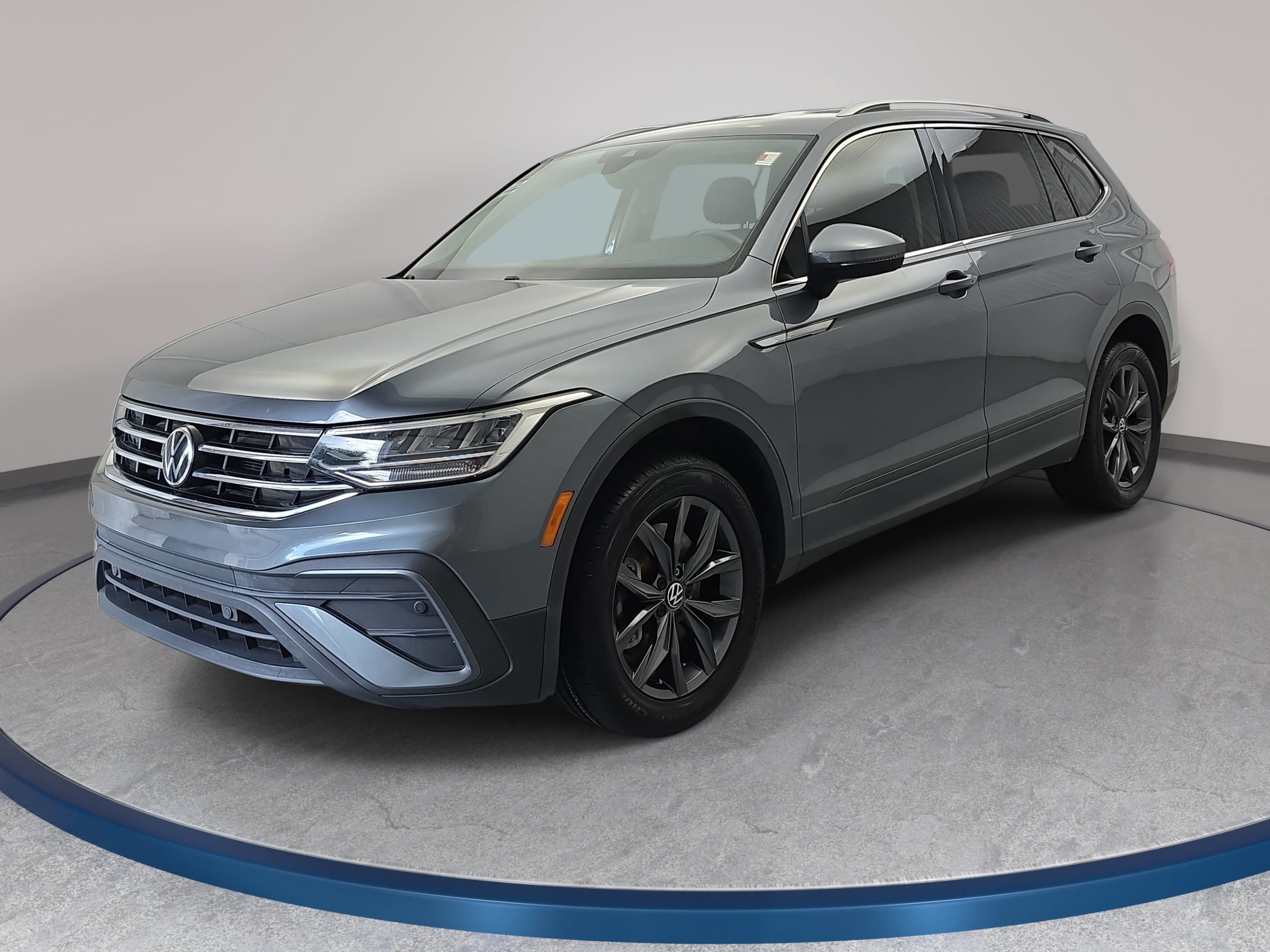 Used 2023 Volkswagen Tiguan SE