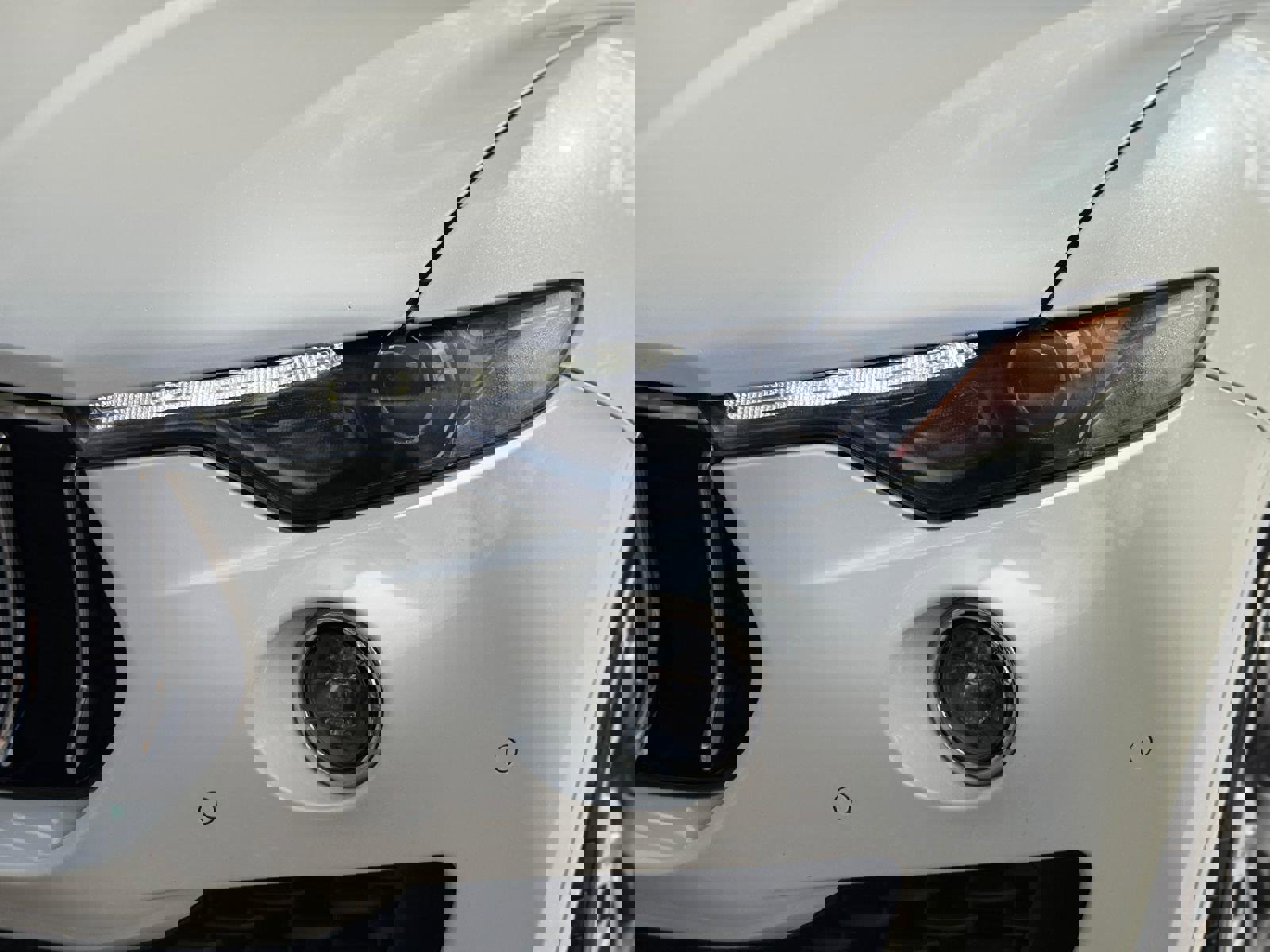 Used 2018 Maserati Levante GranLusso image 14