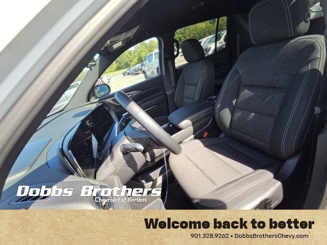 Used 2026 Chevrolet Traverse LT FWD image 15