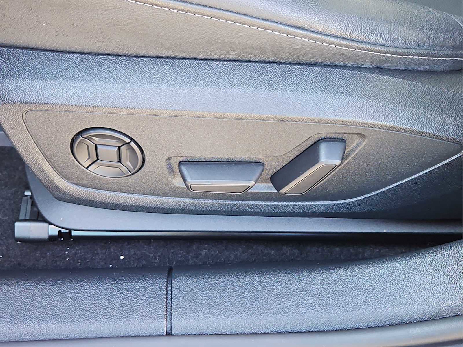 Used 2023 Audi A3 2.0T Premium Plus w/ Premium Plus Package image 14