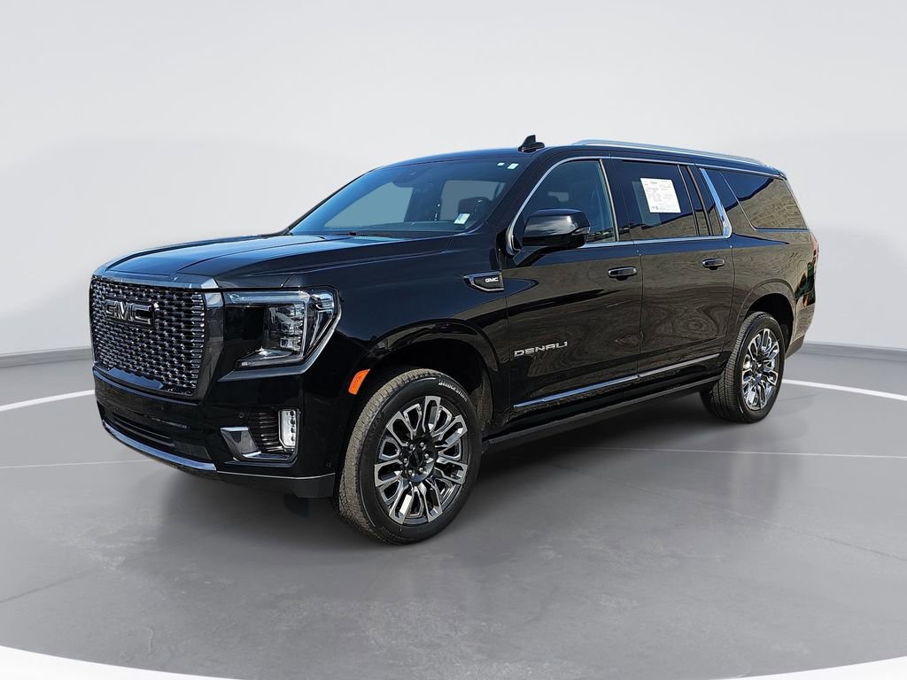 Used 2023 GMC Yukon XL Denali Ultimate image 9