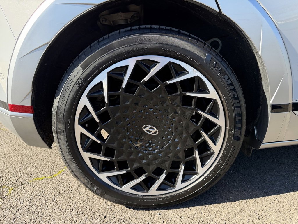 Used 2024 Hyundai Ioniq 5 Limited image 10
