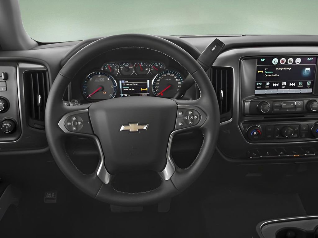 Used 2018 Chevrolet Silverado 1500 LT w/ All Star Edition image 19