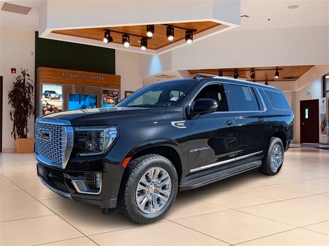 Used 2024 GMC Yukon XL Denali w/ Advanced Technology Package