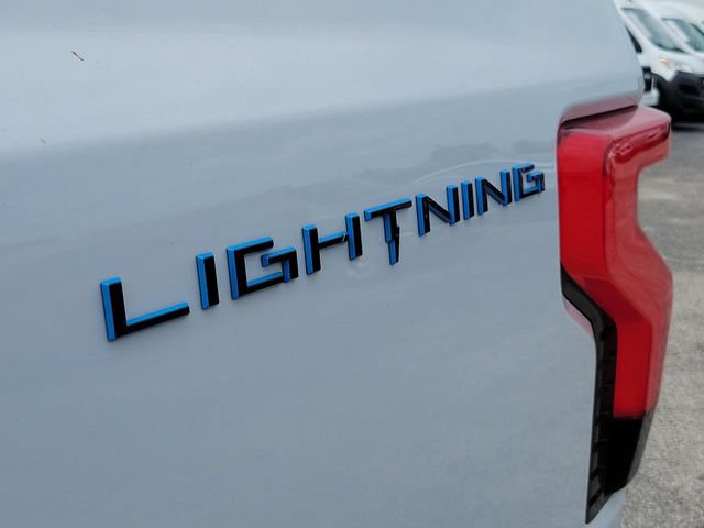 Used 2025 Ford F150 Lightning Flash AWD/4WD image 6