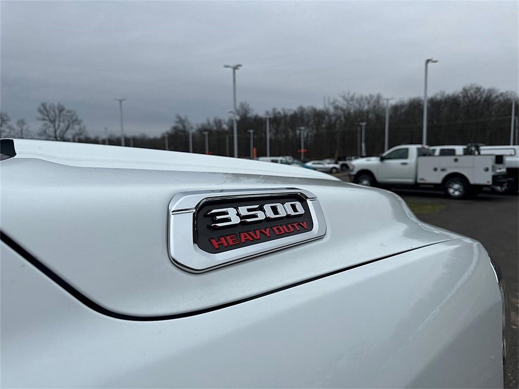 New 2023 RAM 3500 Tradesman w/ Chrome Appearance Group image 9