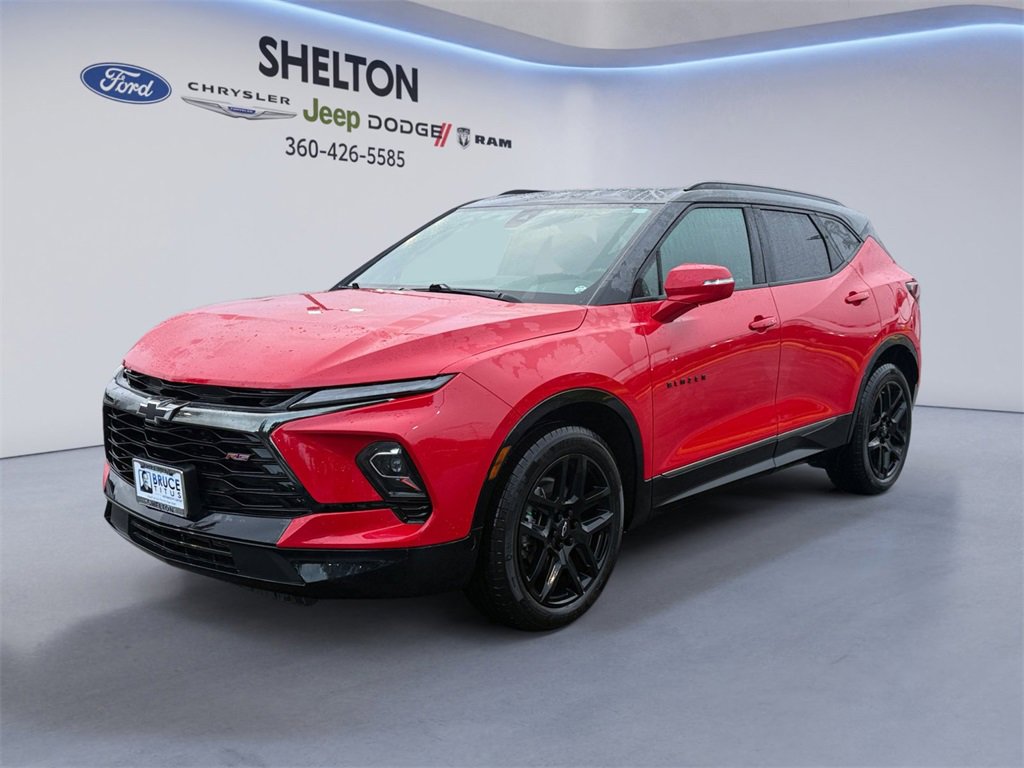 Used 2024 Chevrolet Blazer RS image 1