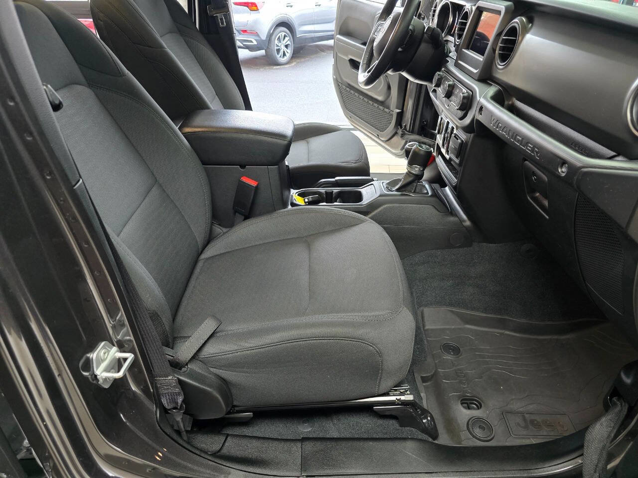 Used 2022 Jeep Wrangler Unlimited Sport image 21