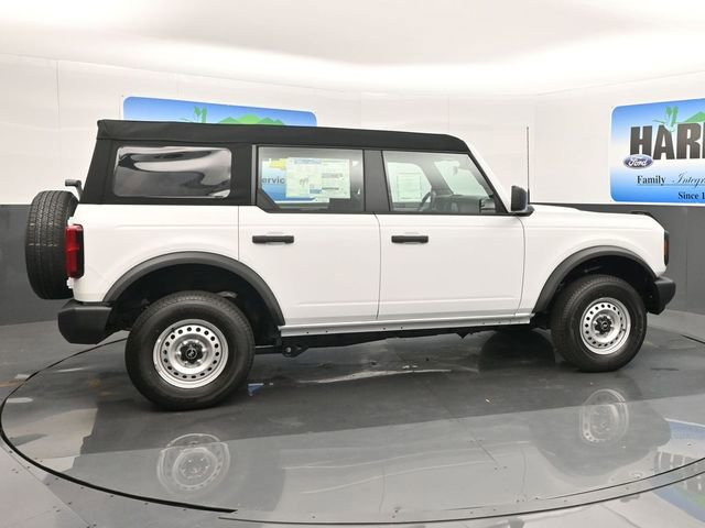 New 2025 Ford Bronco 4-Door image 6