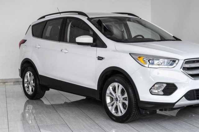 Used 2019 Ford Escape SEL AWD/4WD image 57