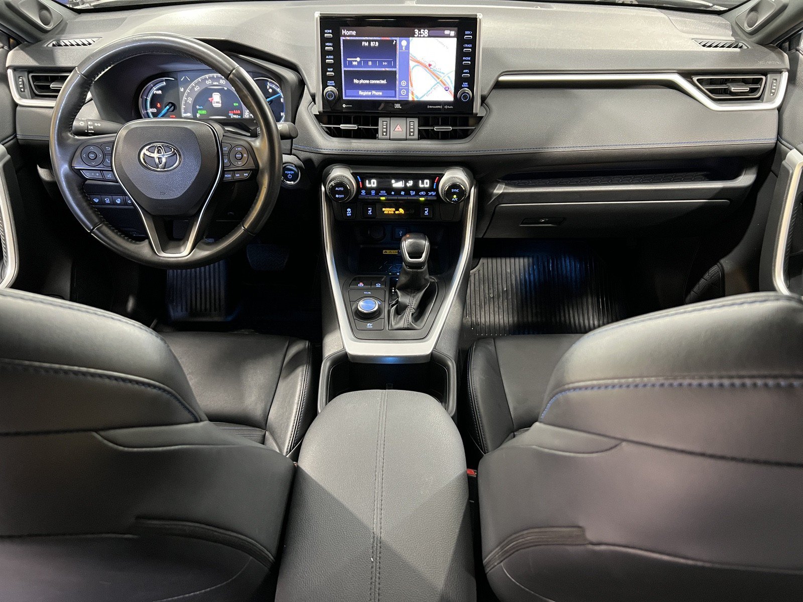 Used 2022 Toyota RAV4 XSE AWD/4WD image 13
