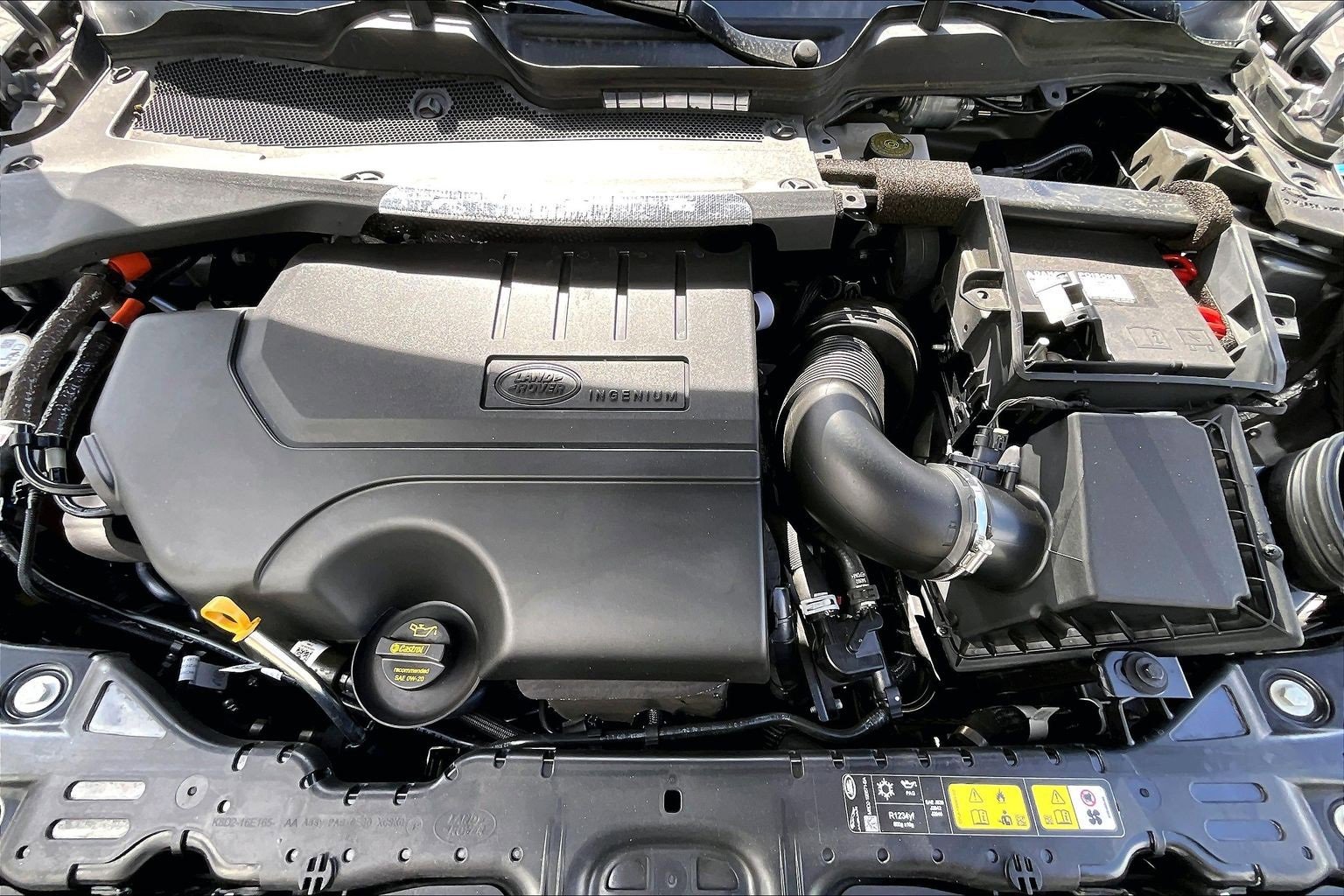 Used 2025 Land Rover Range Rover Evoque Dynamic SE image 10