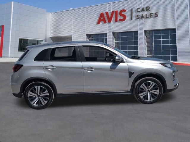 Used 2025 Mitsubishi Outlander Sport SE AWD/4WD image 5