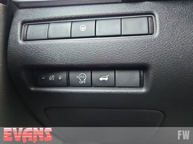 Used 2023 Nissan Rogue SL w/ SL Premium Package image 18