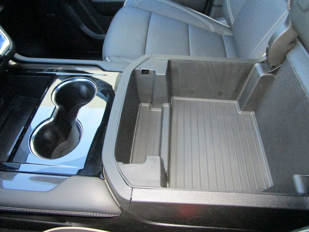 New 2026 GMC Yukon XL Elevation w/ Elevation Premium Package image 44