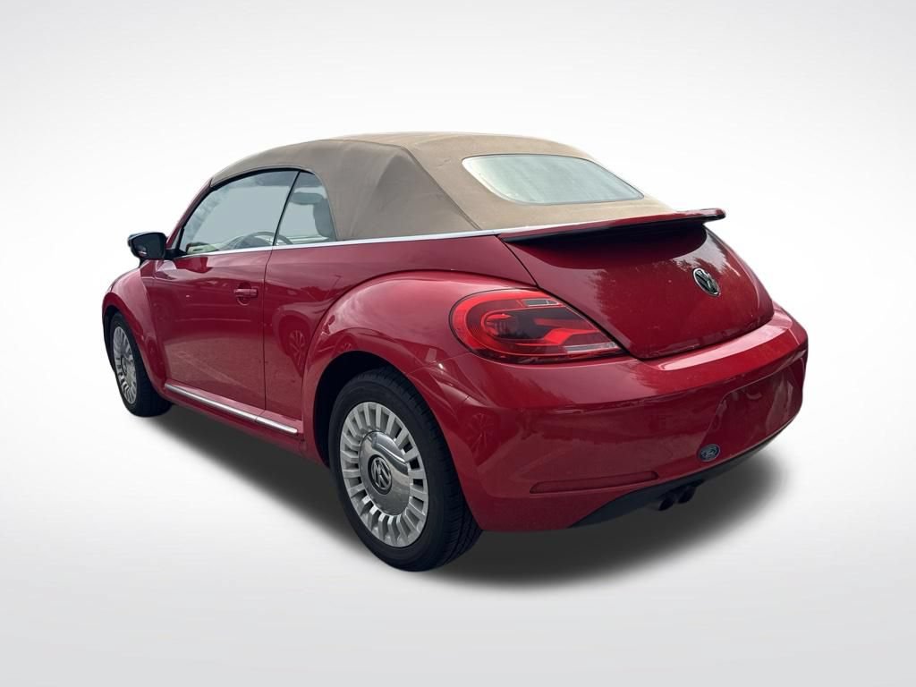 Used 2015 Volkswagen Beetle 1.8T FWD image 6