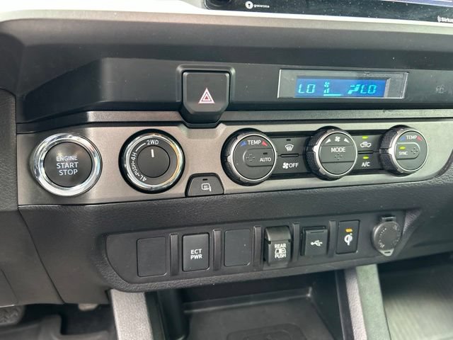 Used 2021 Toyota Tacoma TRD Sport AWD/4WD image 66