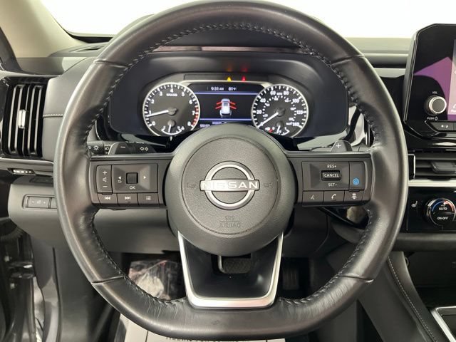Used 2024 Nissan Pathfinder SV FWD image 22
