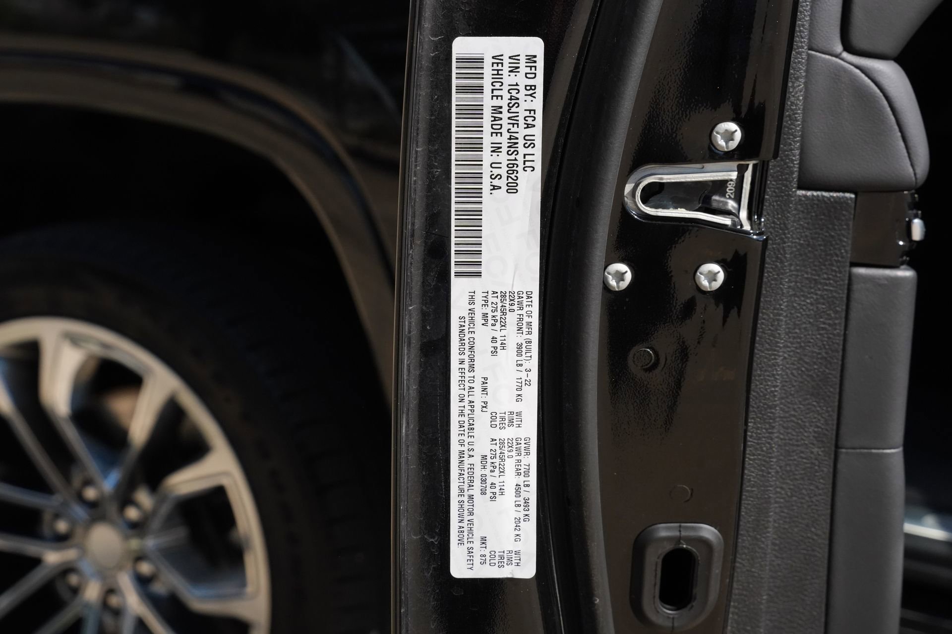 Used 2022 Jeep Grand Wagoneer Series II AWD/4WD image 32