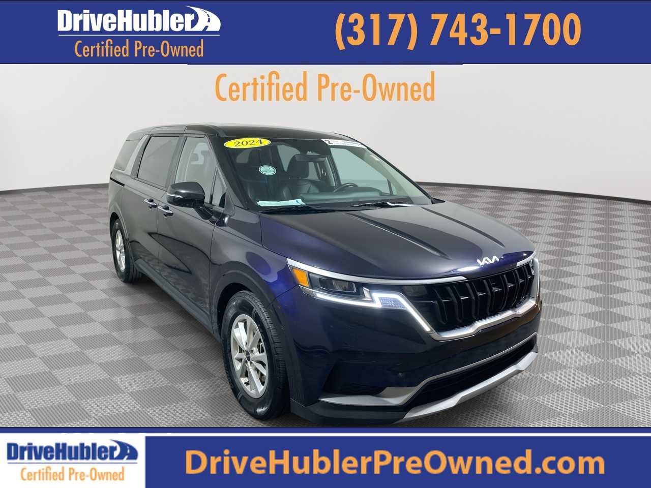 Used 2024 Kia Carnival LX image 1