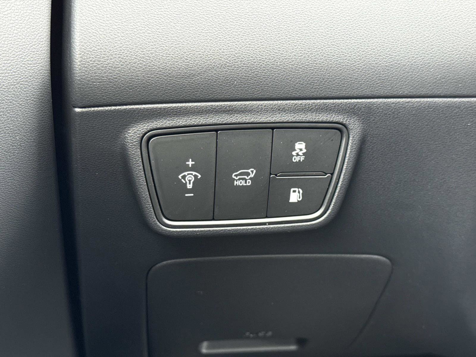 Certified 2024 Hyundai Tucson Limited image 14