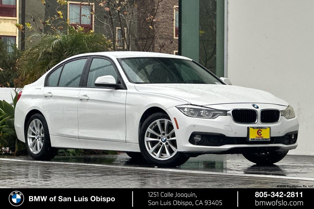 Used 2017 BMW 320i Sedan image 1
