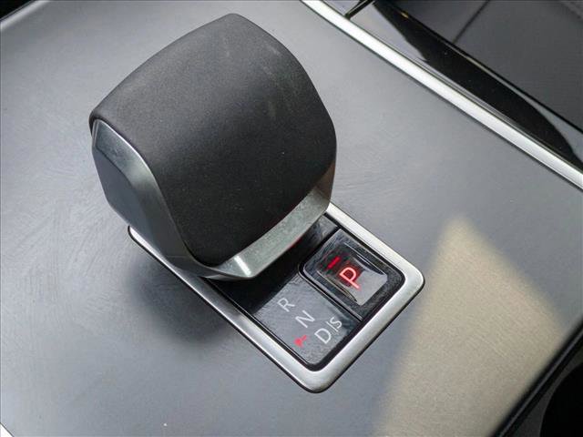 Used 2026 Land Rover Range Rover Evoque S AWD/4WD image 12