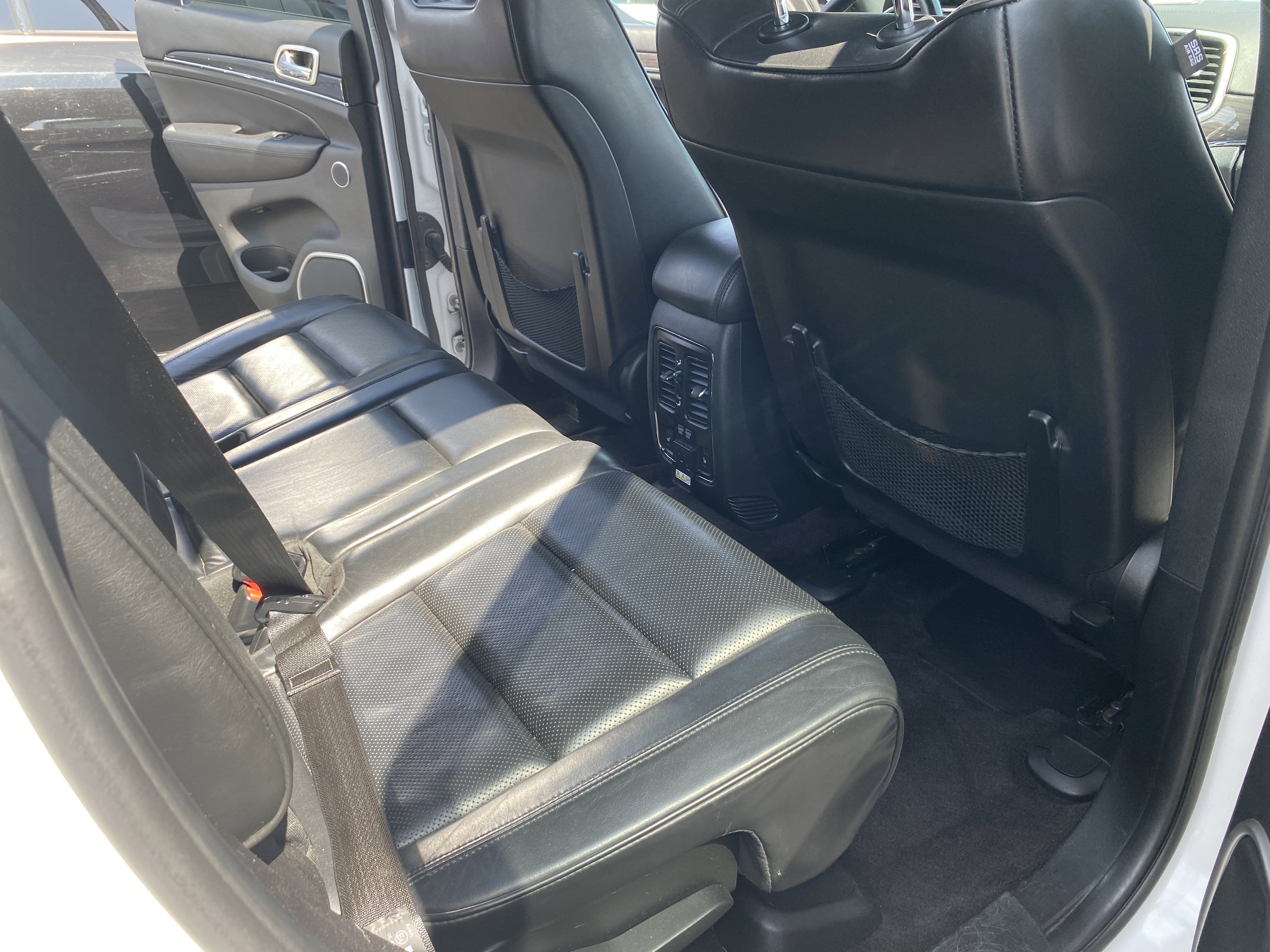 Used 2016 Jeep Grand Cherokee High Altitude image 14