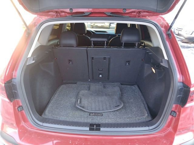 Used 2022 Volkswagen Taos SE image 12