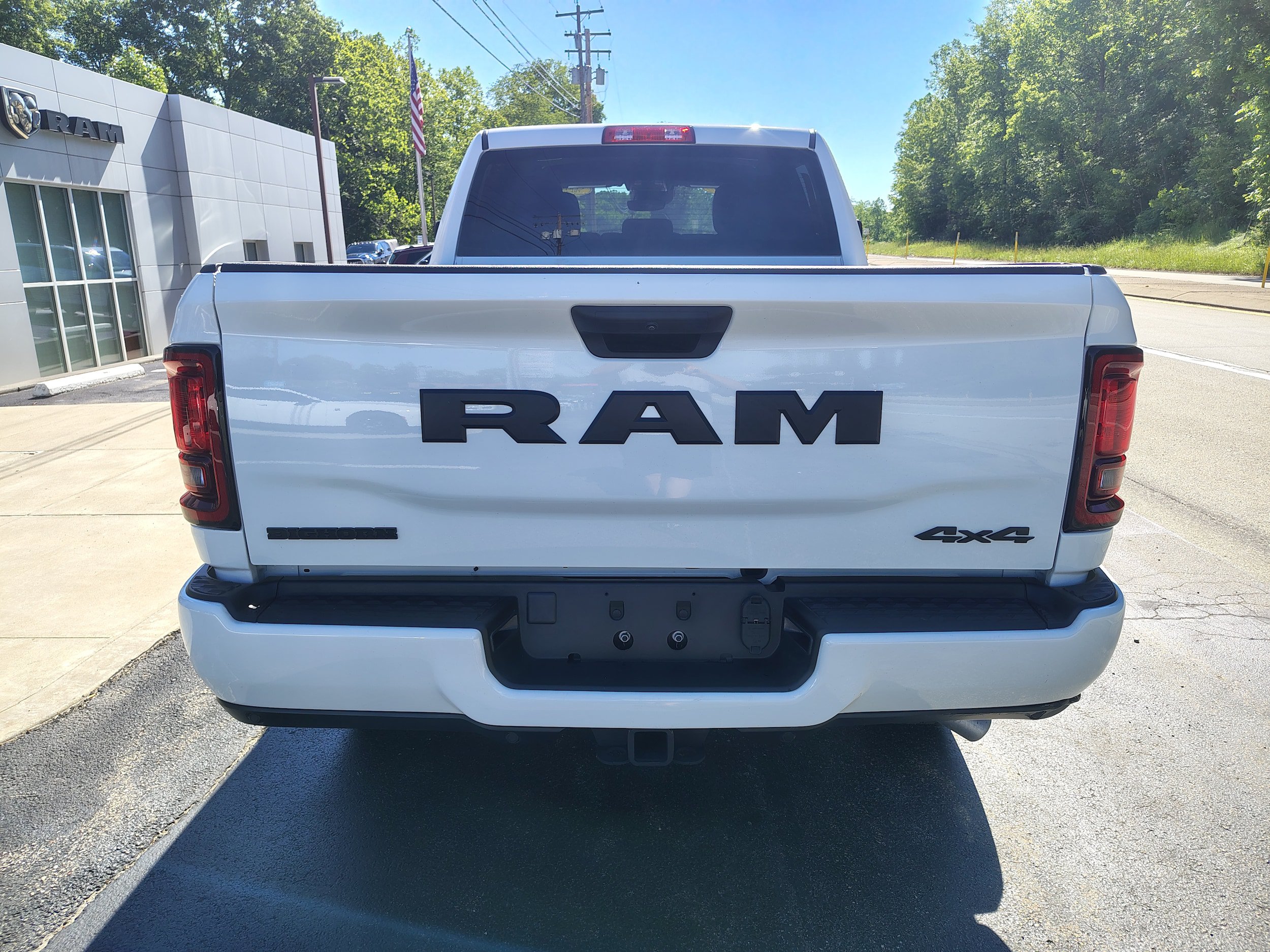 Certified 2025 RAM 2500 Big Horn AWD/4WD image 9
