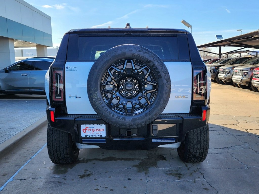 New 2026 GMC Hummer EV SUV image 4