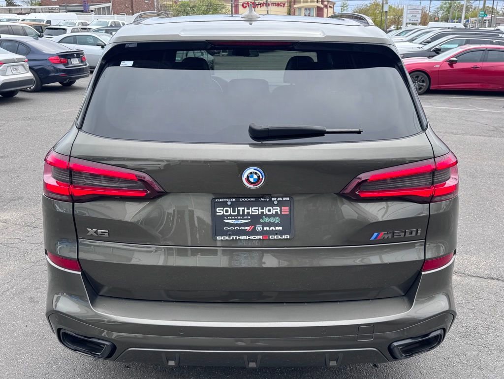 Used 2023 BMW X5 M50i w/ Executive Package AWD/4WD image 6