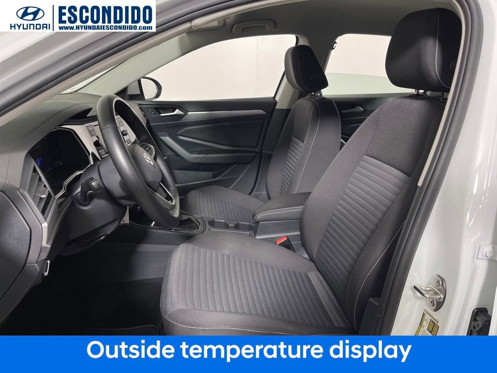 Used 2024 Volkswagen Jetta S image 6