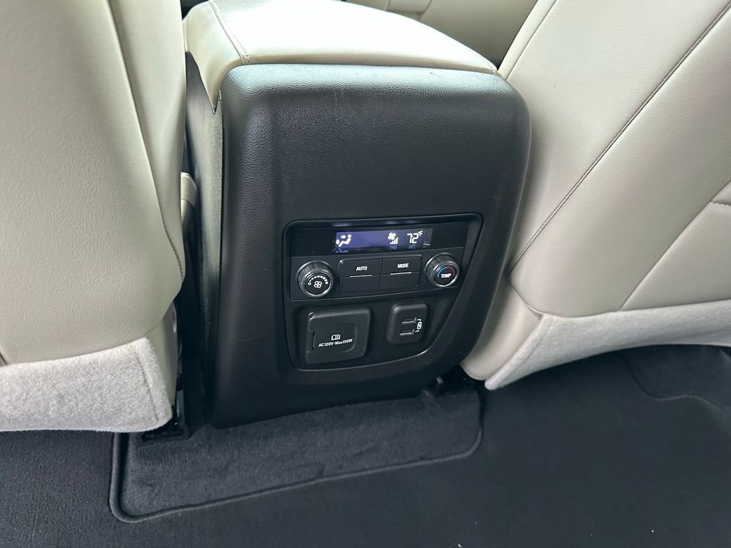 Used 2023 Buick Enclave Essence w/ Experience Buick Package FWD image 23