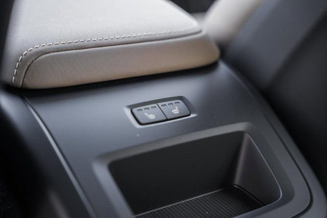 New 2026 Volvo XC60 B5 Plus w/ Protection Package Premier image 34