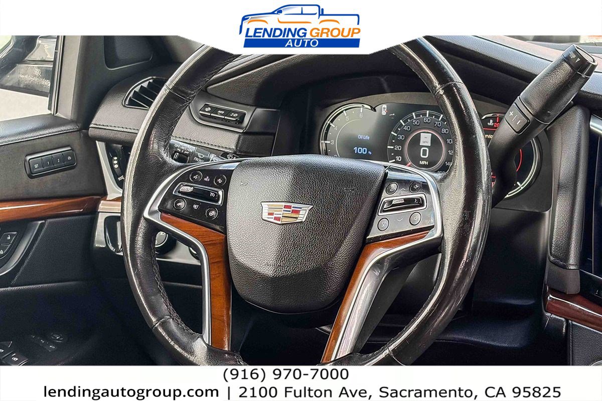 Used 2019 Cadillac Escalade ESV Premium Luxury AWD/4WD image 14