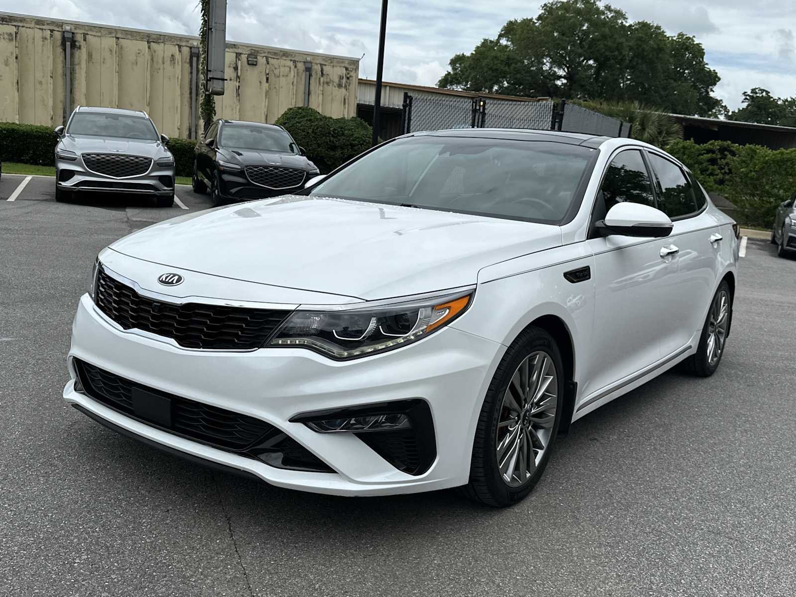 Used 2019 Kia Optima SX FWD image 3