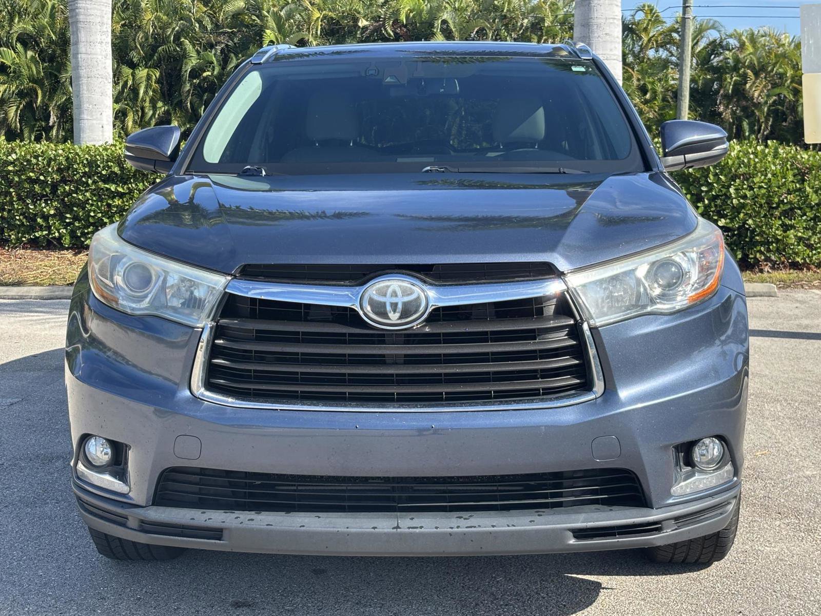 Used 2016 Toyota Highlander Limited Platinum image 3