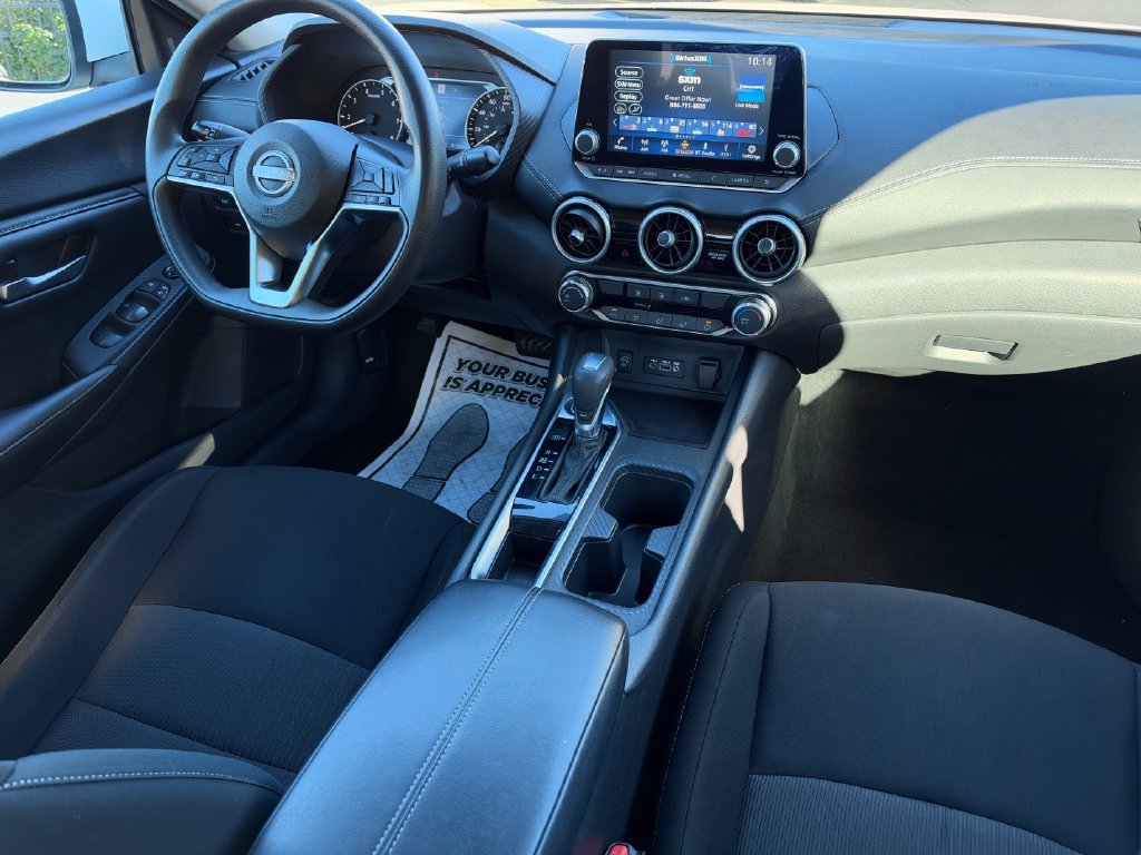 Used 2024 Nissan Sentra SV FWD image 12