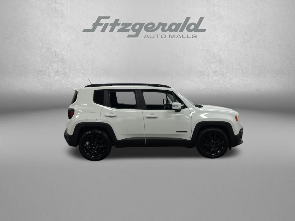 Used 2017 Jeep Renegade Altitude image 6