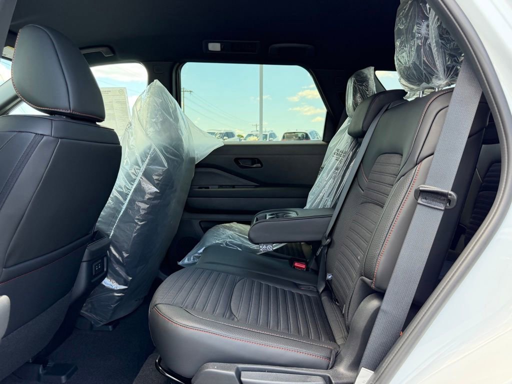New 2026 Nissan Pathfinder Rock Creek AWD/4WD image 14