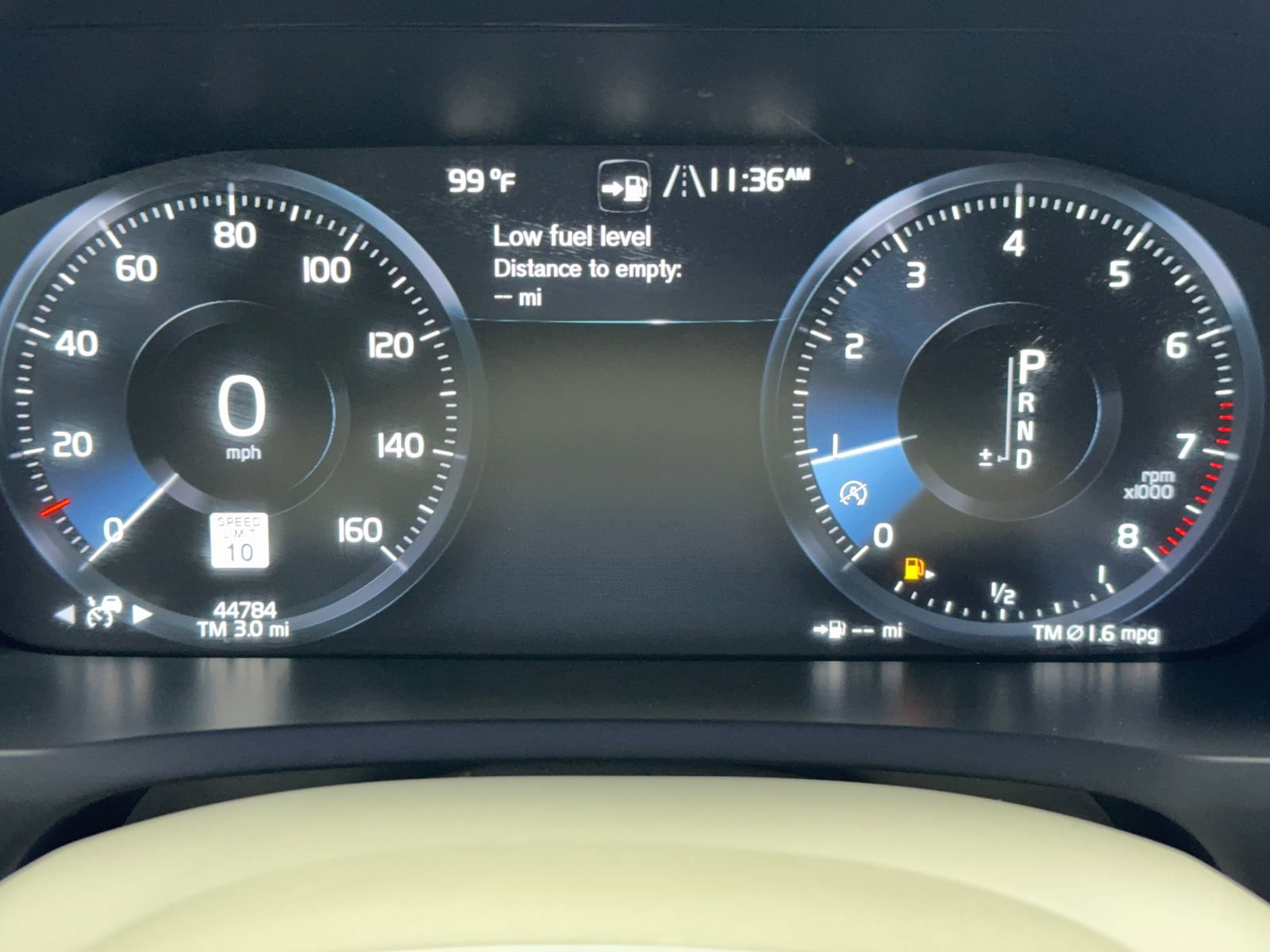 Used 2021 Volvo XC90 T6 Momentum w/ Advanced Package AWD/4WD image 22