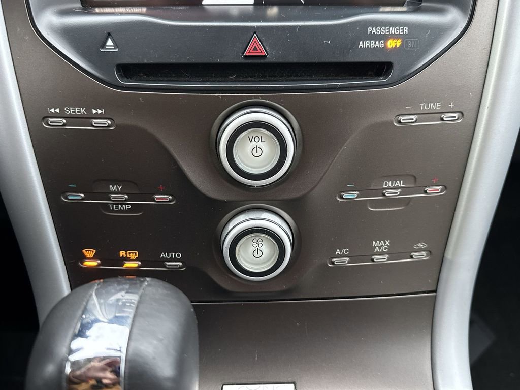 Used 2014 Ford Edge SEL w/ Equipment Group 205A image 16