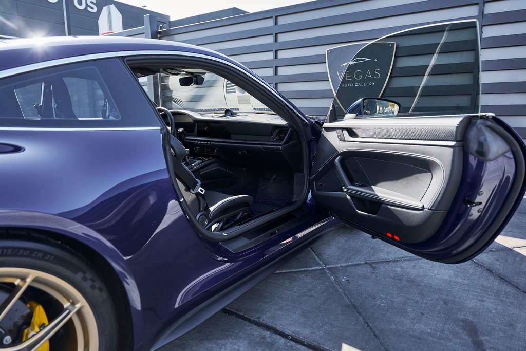 Used 2025 Porsche 911 GT3 w/ Chrono Package image 29