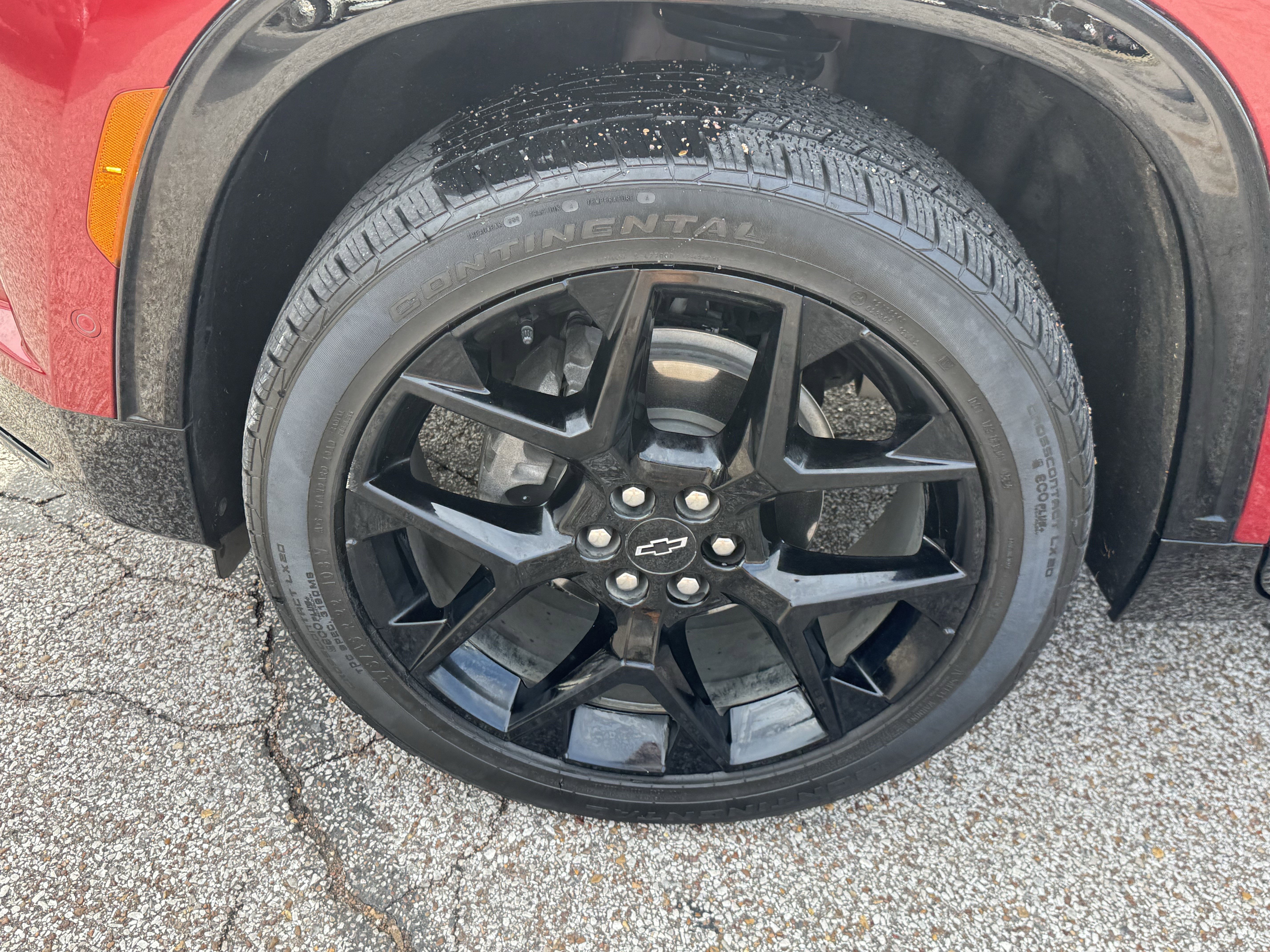 Used 2024 Chevrolet Traverse RS image 9