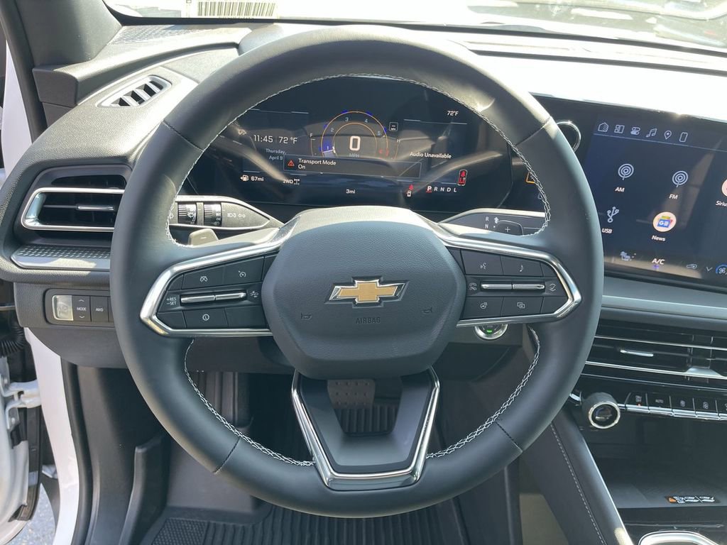 New 2026 Chevrolet Traverse LT w/ Sun and Wheel Package AWD/4WD image 14