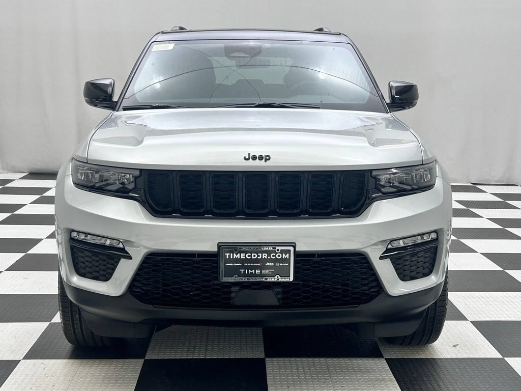 New 2025 Jeep Grand Cherokee Limited AWD/4WD image 3