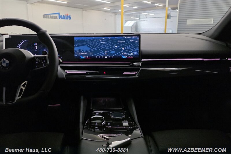 Used 2026 BMW 530i w/ M Sport Package RWD image 36